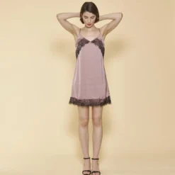 3 SUISSESRobe courte fines bretelles ajustables col V et dentelle femme - Rose Pâle