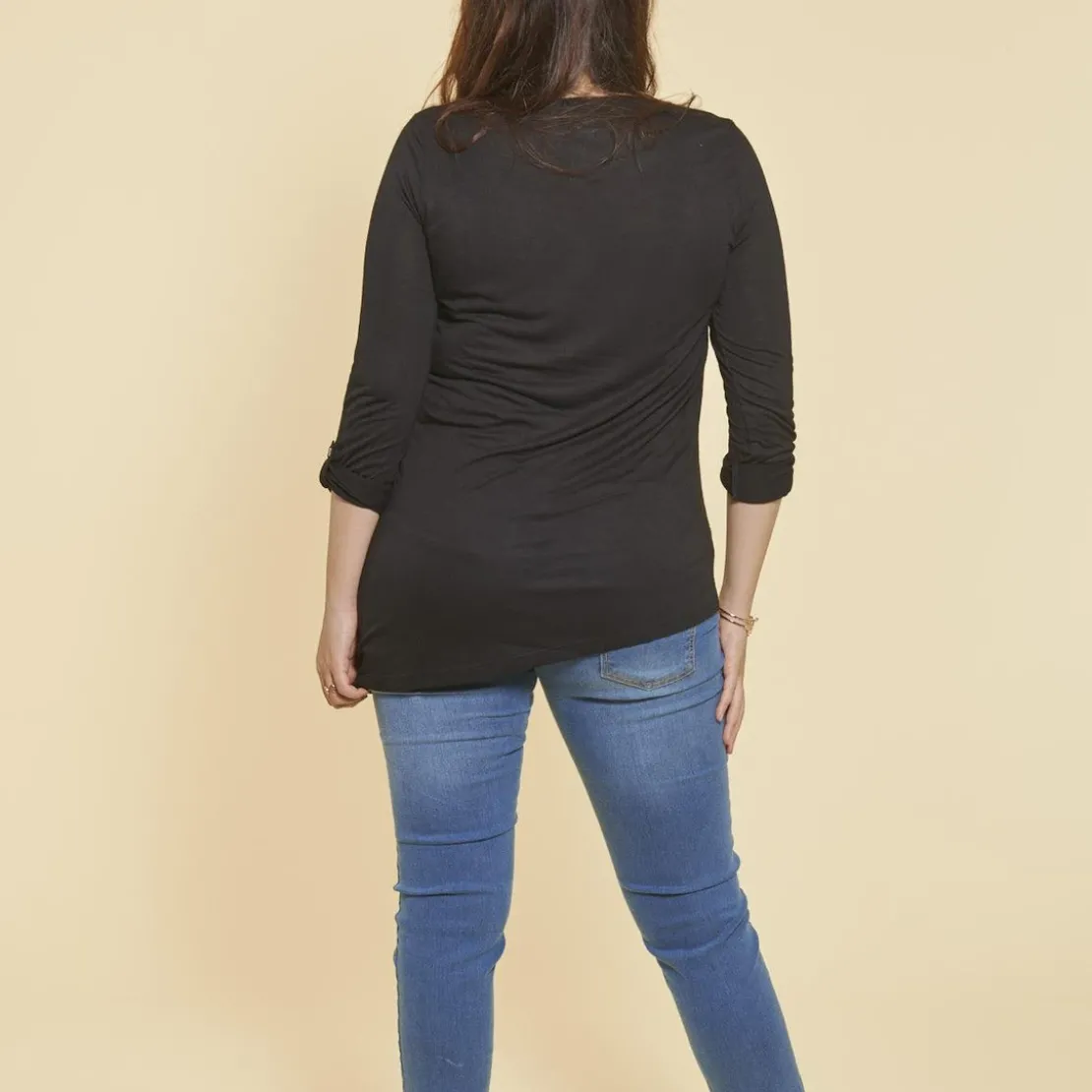 3 SUISSESTee-shirt asymértrique en pointe manches longues et punaises grandes tailles femme - Noir