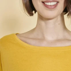 3 SUISSESTee-shirt carré manches longues femme - Jaune Moutarde en coton