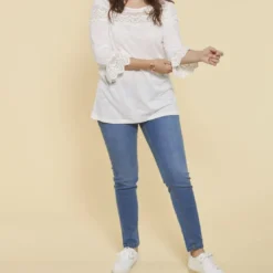 3 SUISSESTee-shirt manches 3/4 volantées et guipure grandes tailles femme - écru blanc en coton