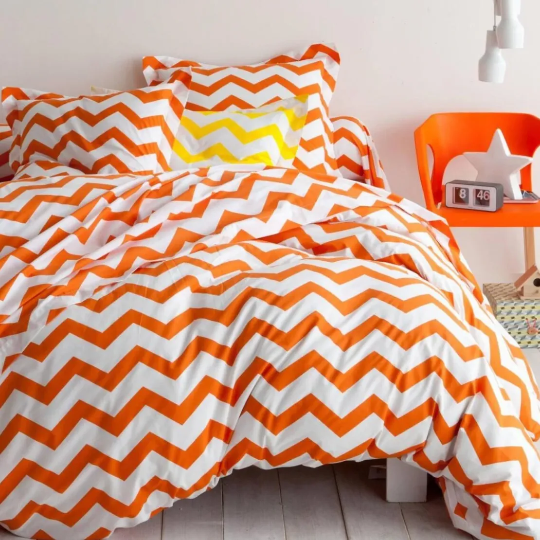 3S. x CollectionTaie de traversin en coton CHEVRON - Orange/Blanc