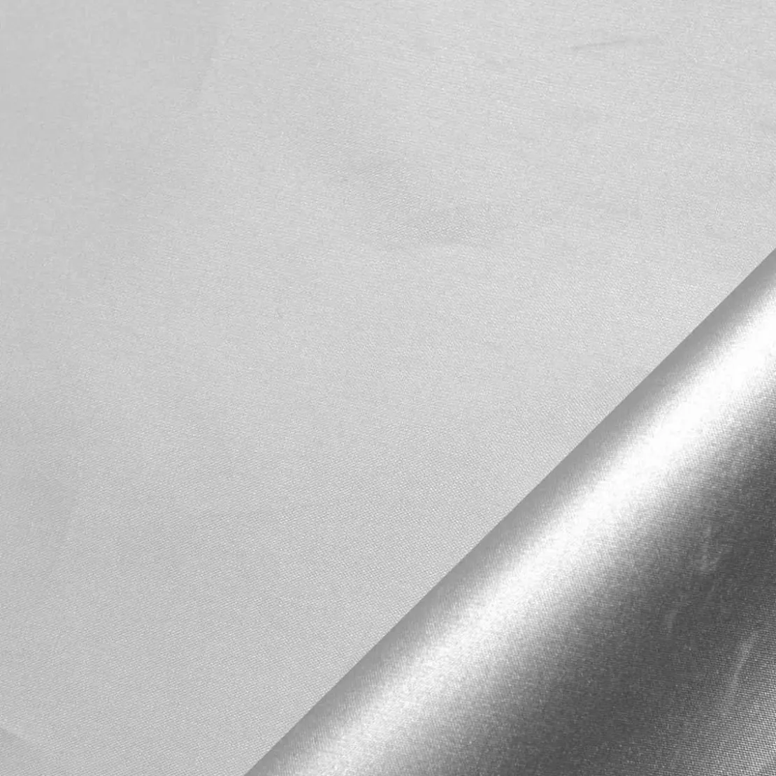 3S. x HomeRideau Doublure Obscurcissante 140x260cm PROTECT - Argent