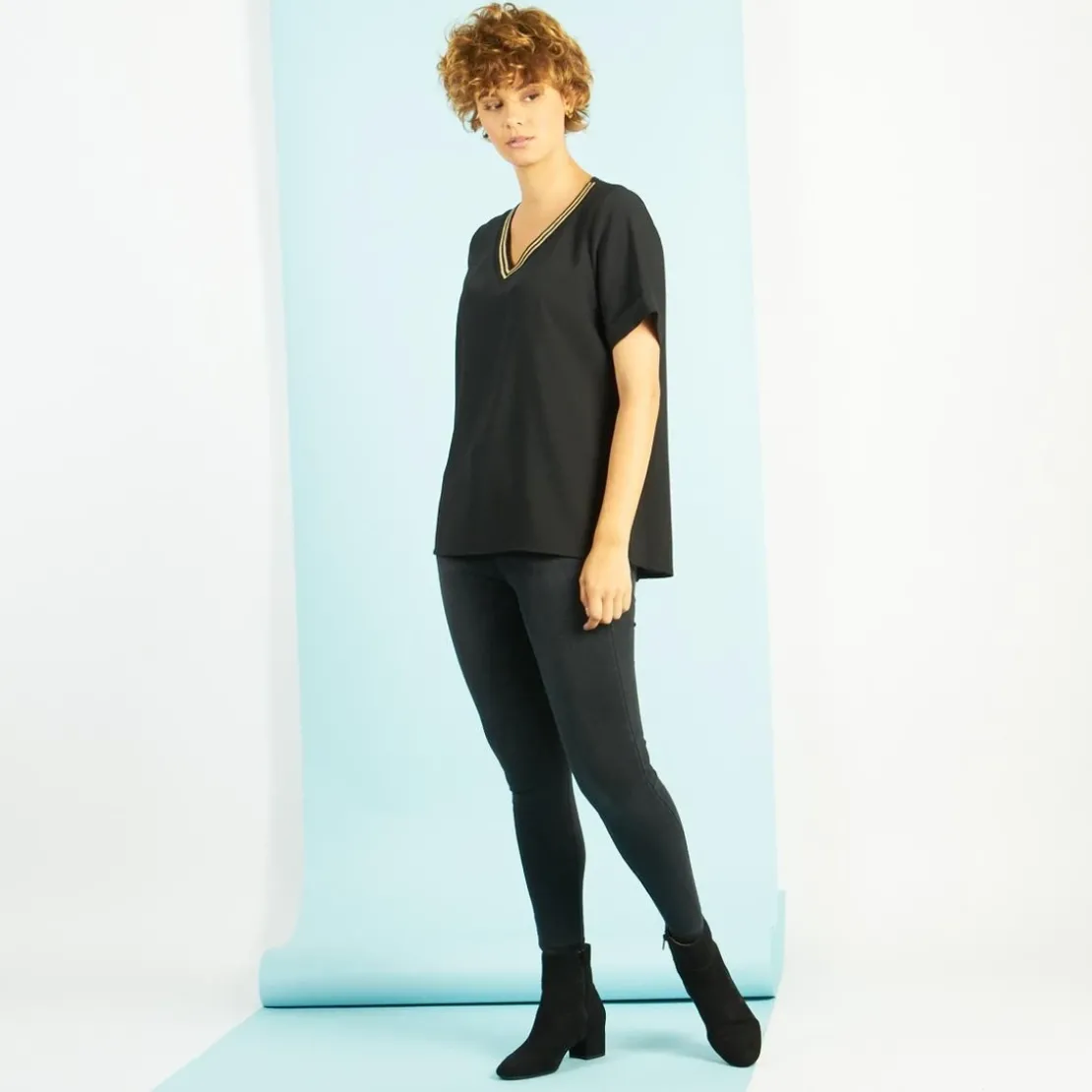 3S. x Le VestiaireBlouses col V détail bandes à l'encolure Elena