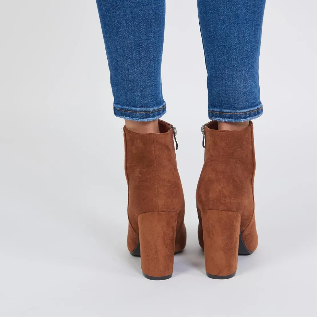 3S. x Le VestiaireBottines à talons épais Vera