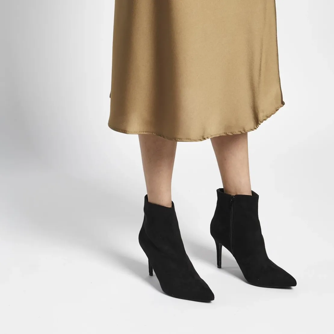 3S. x Le VestiaireBottines talons aiguilles Camille