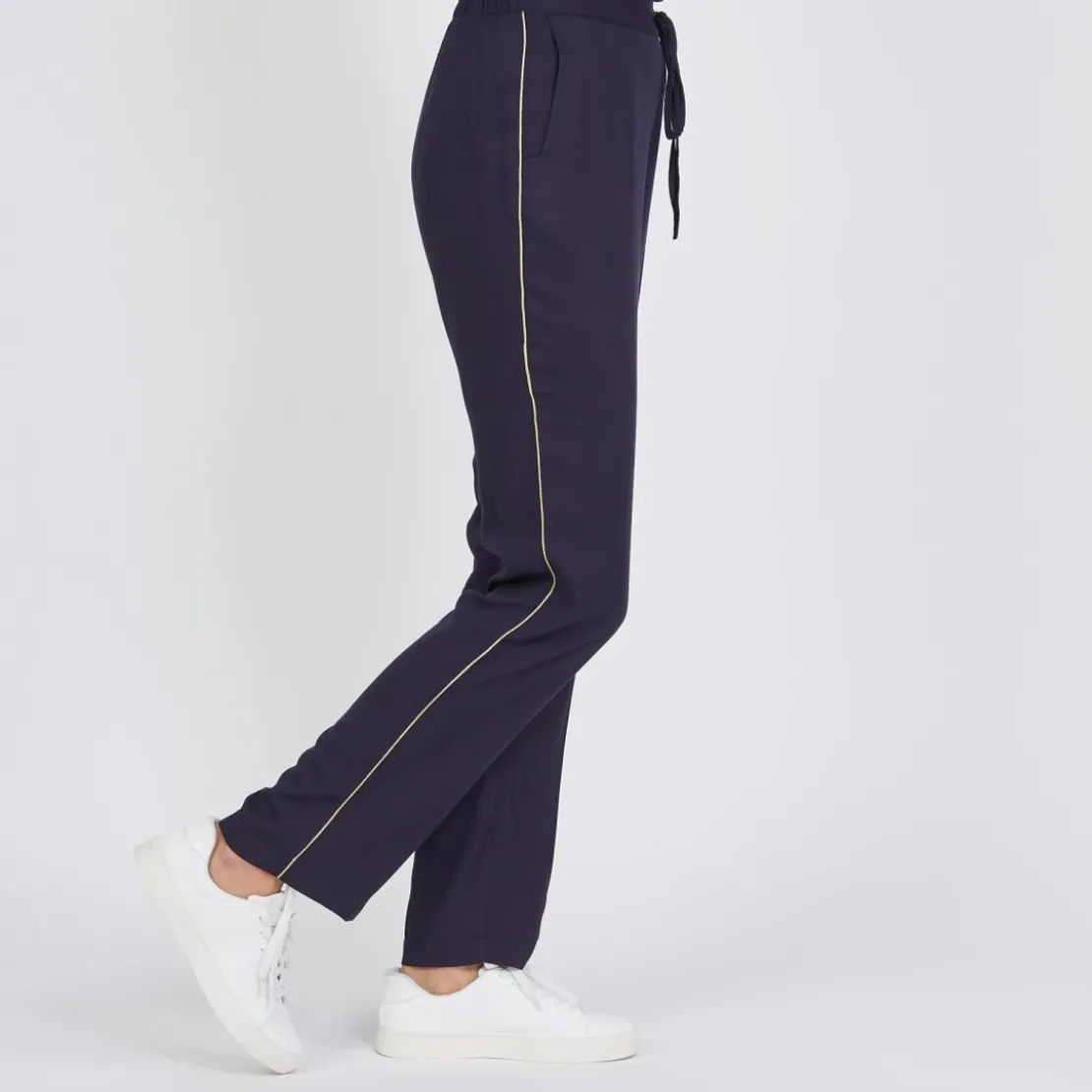 3S. x Le VestiairePantalon à bandes dorées Céline en viscose bleu marine