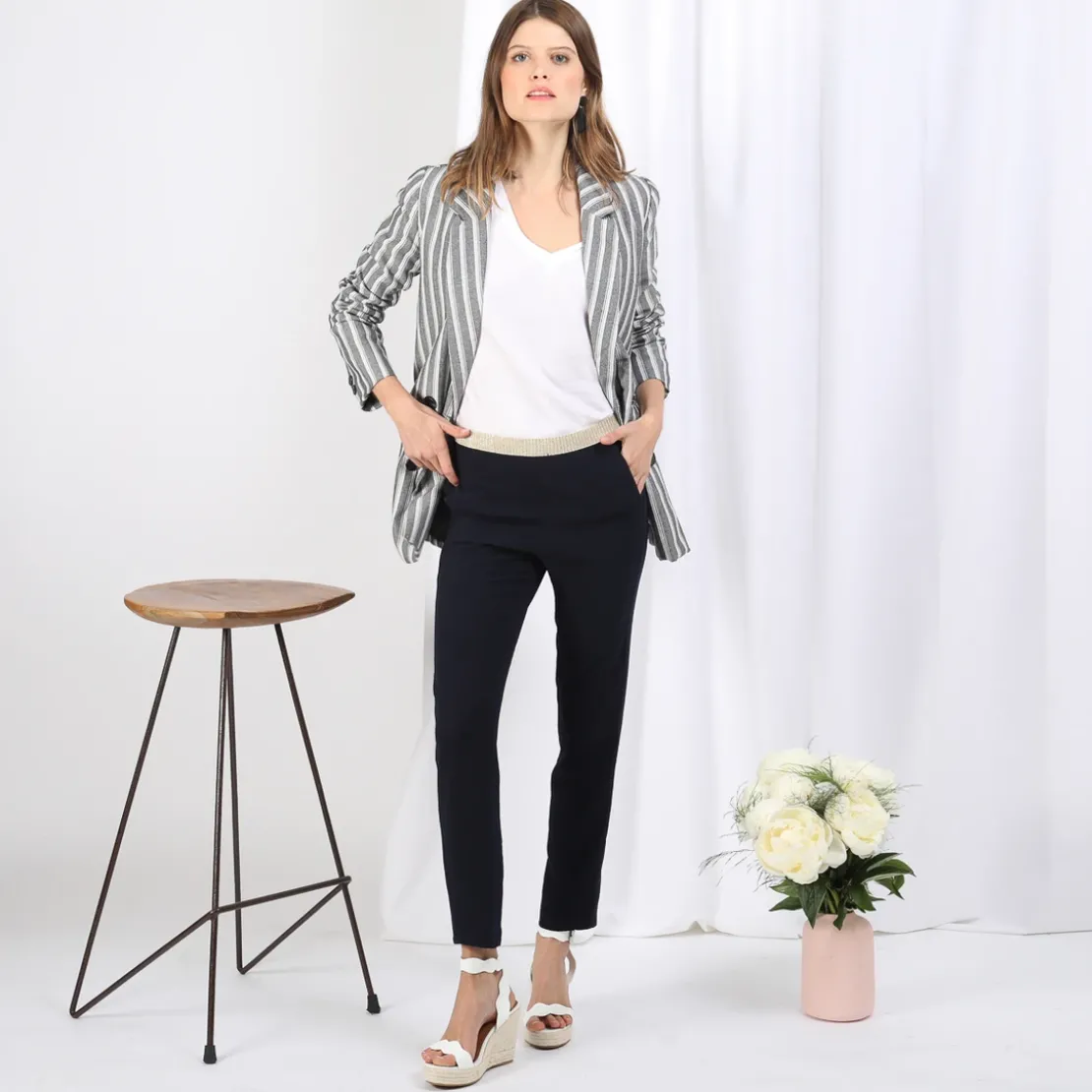 3S. x Le VestiairePantalon fluide marine élastique doré Charly