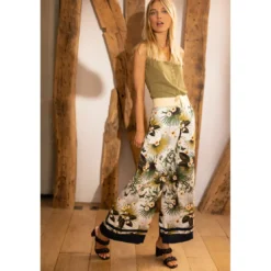 3S. x Le VestiairePantalon large imprimé tropical Véran