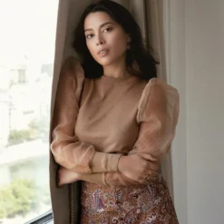 3S. x Le VestiairePull avec manches transparentes Albane en viscose beige