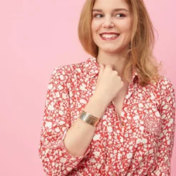 3S. x Le VestiaireRobe chemise ceinturée imprimée rouge en viscose
