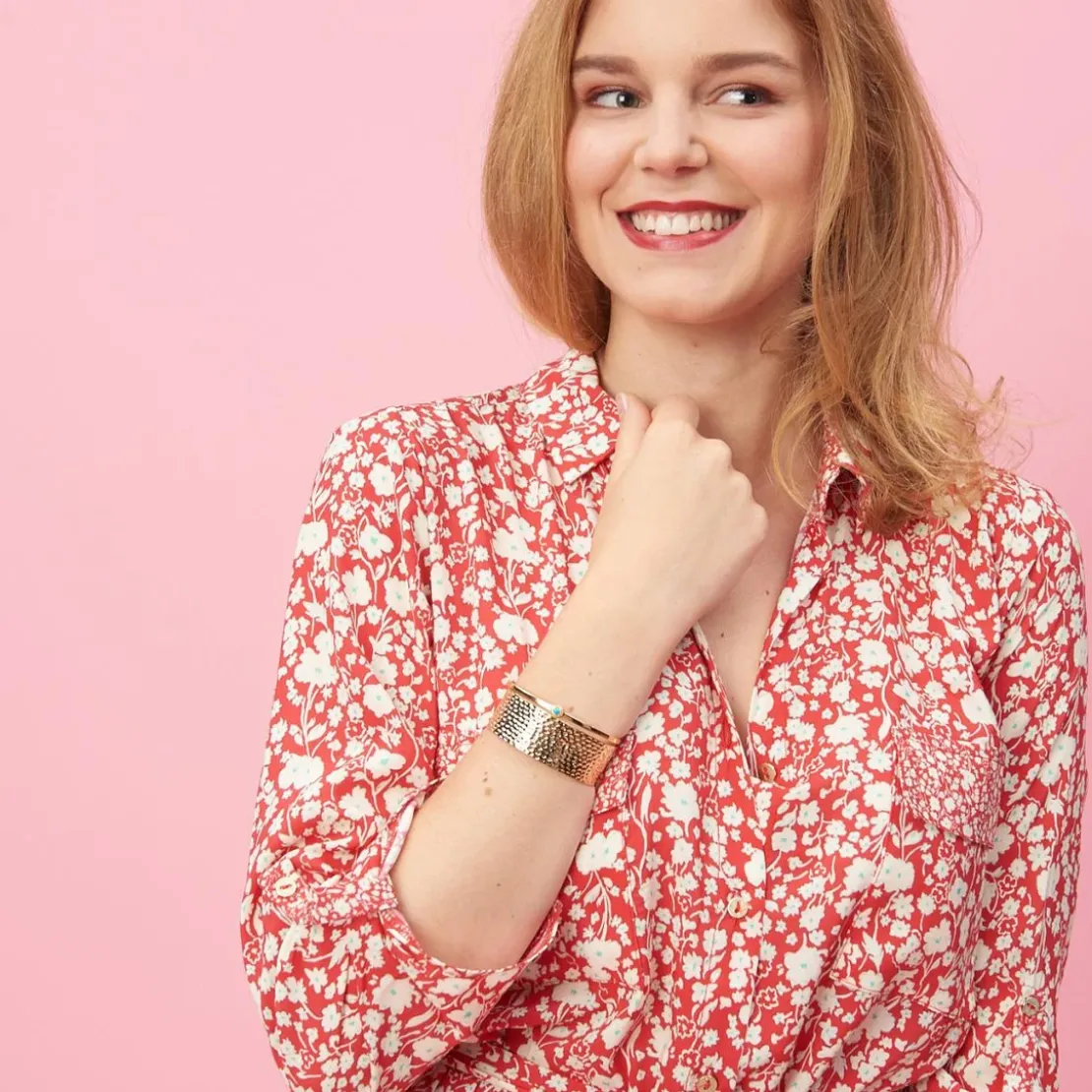 3S. x Le VestiaireRobe chemise ceinturée imprimée rouge en viscose