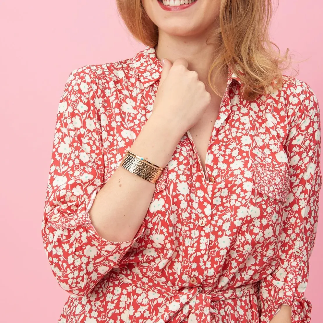3S. x Le VestiaireRobe chemise ceinturée imprimée rouge en viscose