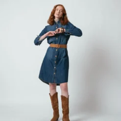 3S. x Le VestiaireRobe en denim ceinturée Dany bleu