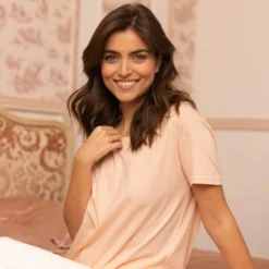 3S. x Le VestiaireTee-shirt asymétrique fendu manches courtes femme - Chair beige en coton