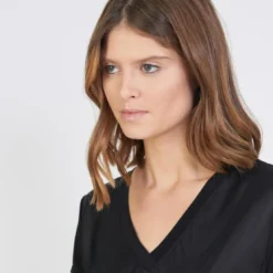 3S. x Le VestiaireTee-shirt manches courtes col V Agnès en soie
