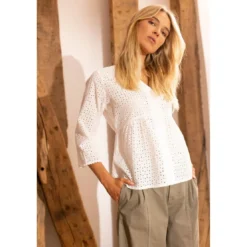 3S. x RééditionBlouse en broderie anglaise Colette