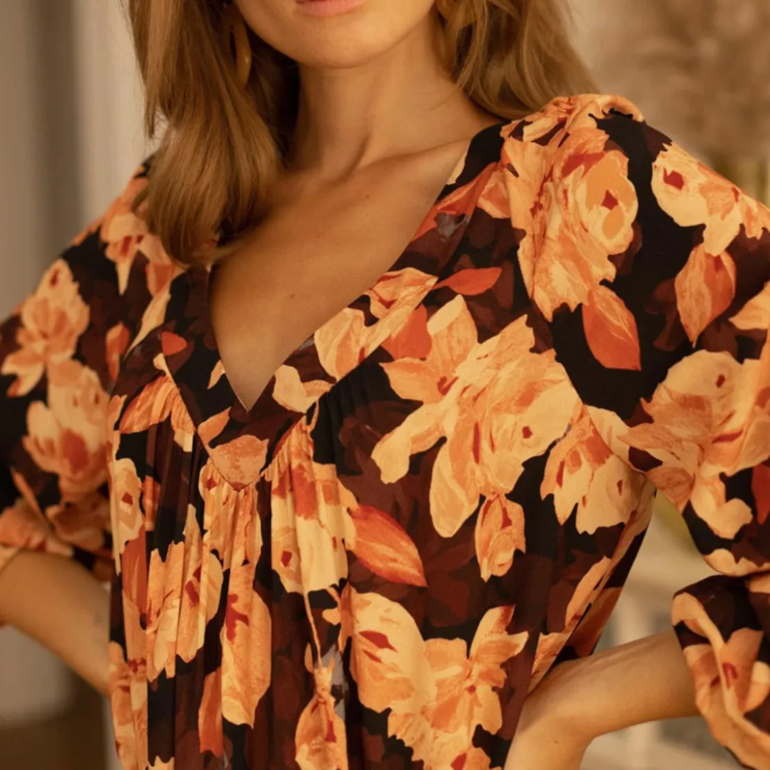 3S. x RééditionRobe longue imprimée Nancy orange en viscose