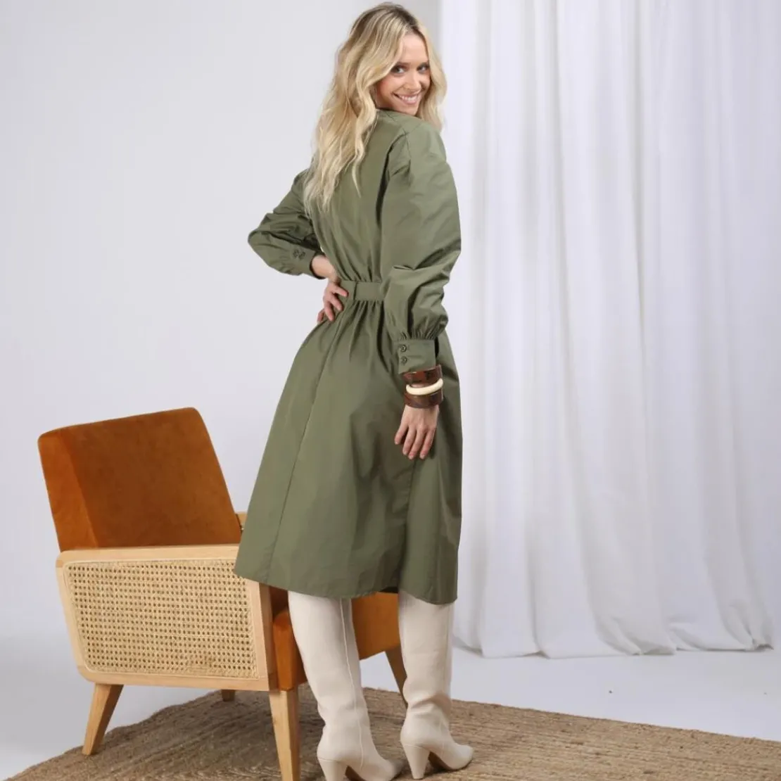 3S. x RééditionRobe manches longues ceinturée en popeline kaki Dali Réédition