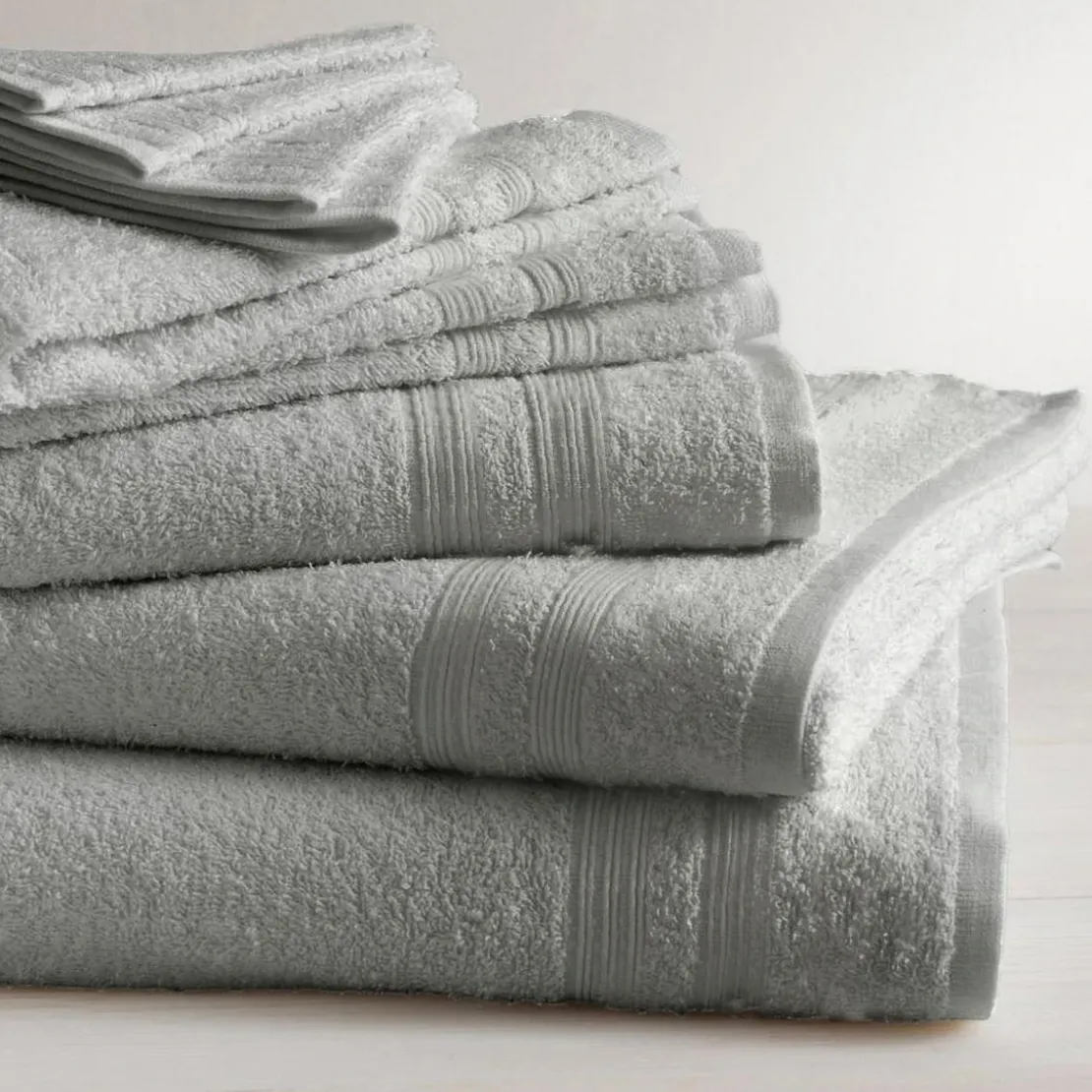 3S. x TertioMaxi drap de bain en coton éponge 600 gm² - gris perle