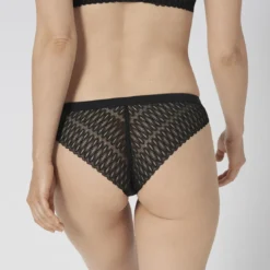 TriumphCulotte Brésilienne Triumph noir- AURA