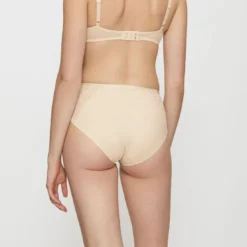 TriumphCulotte Haute beige Amourette Charm Maxi01- AMOURETTE CHARM