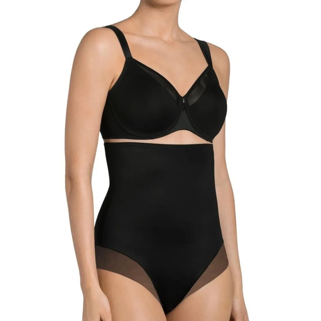 TriumphCulotte taille haute sculptante noire- True Shape Sensation
