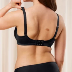 TriumphMinimiseur avec armatures noir- Amourette