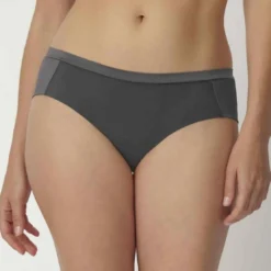TriumphShorty Gris Triumph- Body Make-up Touch