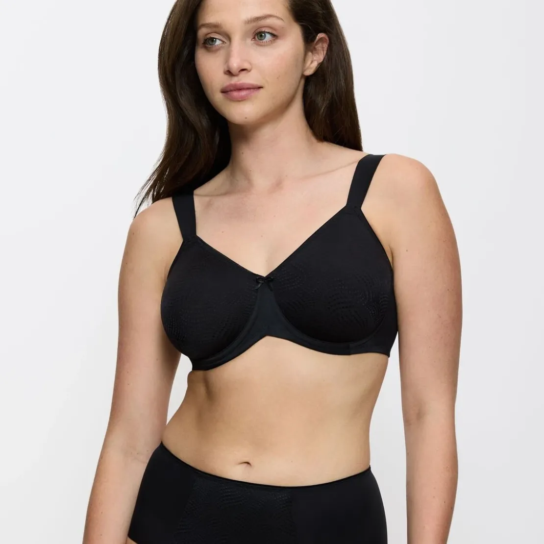 TriumphSoutien-gorge emboitant armatures noir Essential Minimizer W X- Essential Minimizer