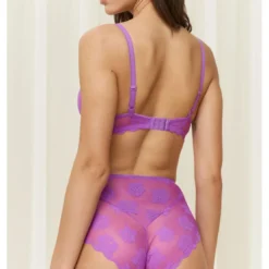 TriumphSoutien-Gorge Emboîtant Armatures Violet Triumph - Amourette 300