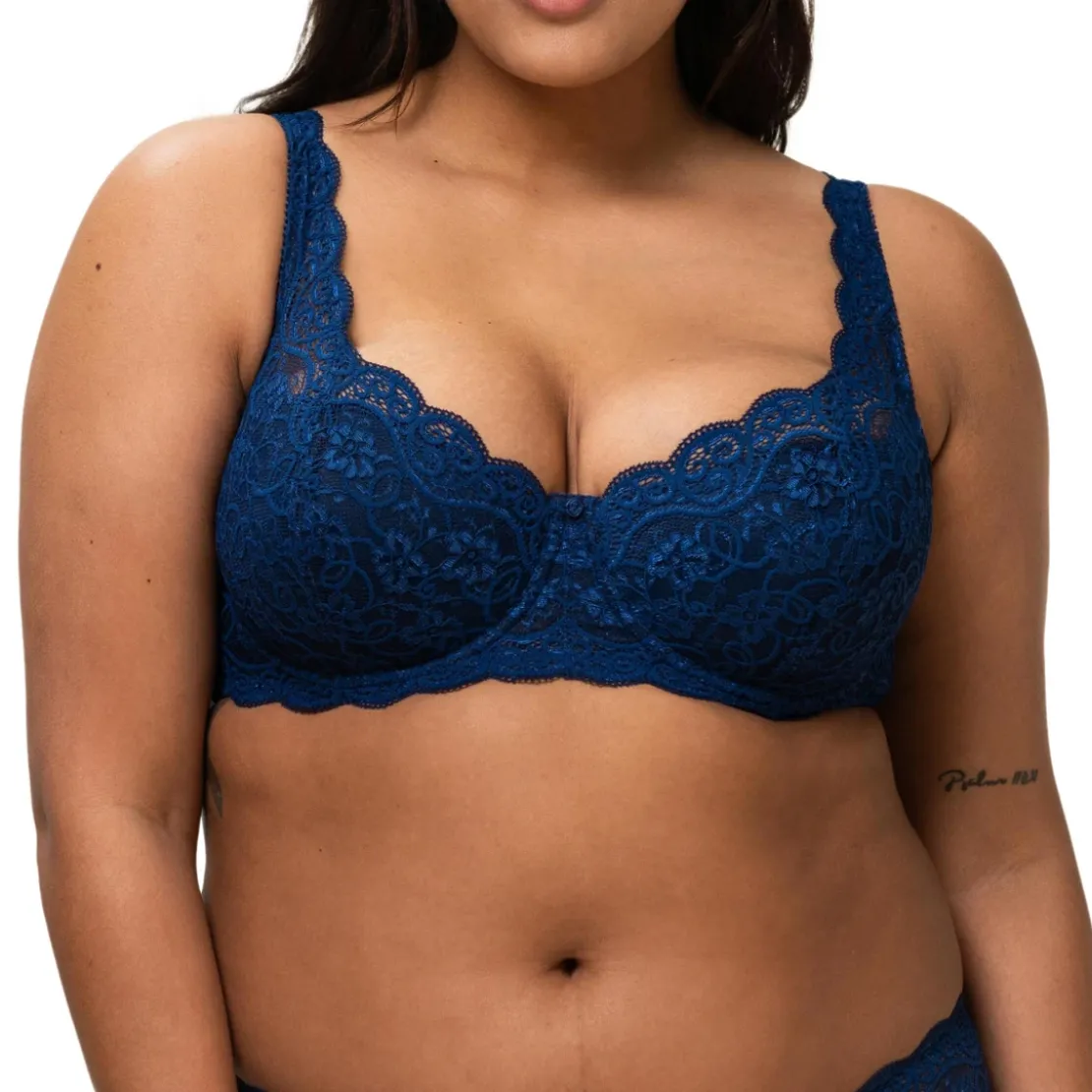 TriumphSoutien-gorge rembourré avec armatures bleu marine- Amourette 300