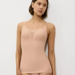 TriumphTop Sans Armatures beige Triumph Shape Smart Bra-Shirt- FIT SMART