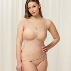 TriumphTop Sans Armatures beige Triumph Shape Smart Bra-Shirt- FIT SMART
