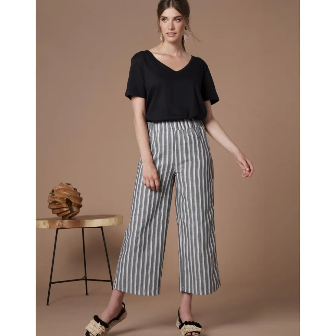 VencaPantalon rayé jacquard tissu avec lin noir
