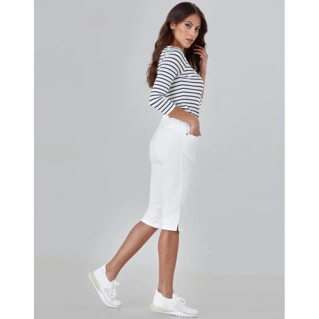 VencaPantalons pirates push-up coupe 5 poches blanc en coton