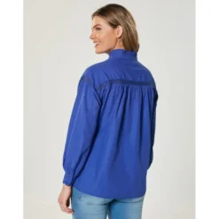 VencaPlumeau de plumes court et rembourré avec capuchon amovible grenat