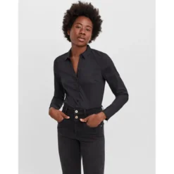 Vero ModaBlouse Col chemise Manches longues Longueur regular noir en coton