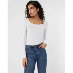 Vero ModaBlouse Regular Fit Col en U Manches longues Extra long blanc