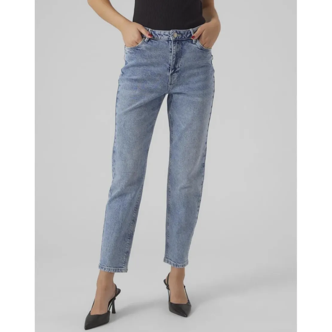 Vero ModaJean mom taille haute bleu clair en coton Joy