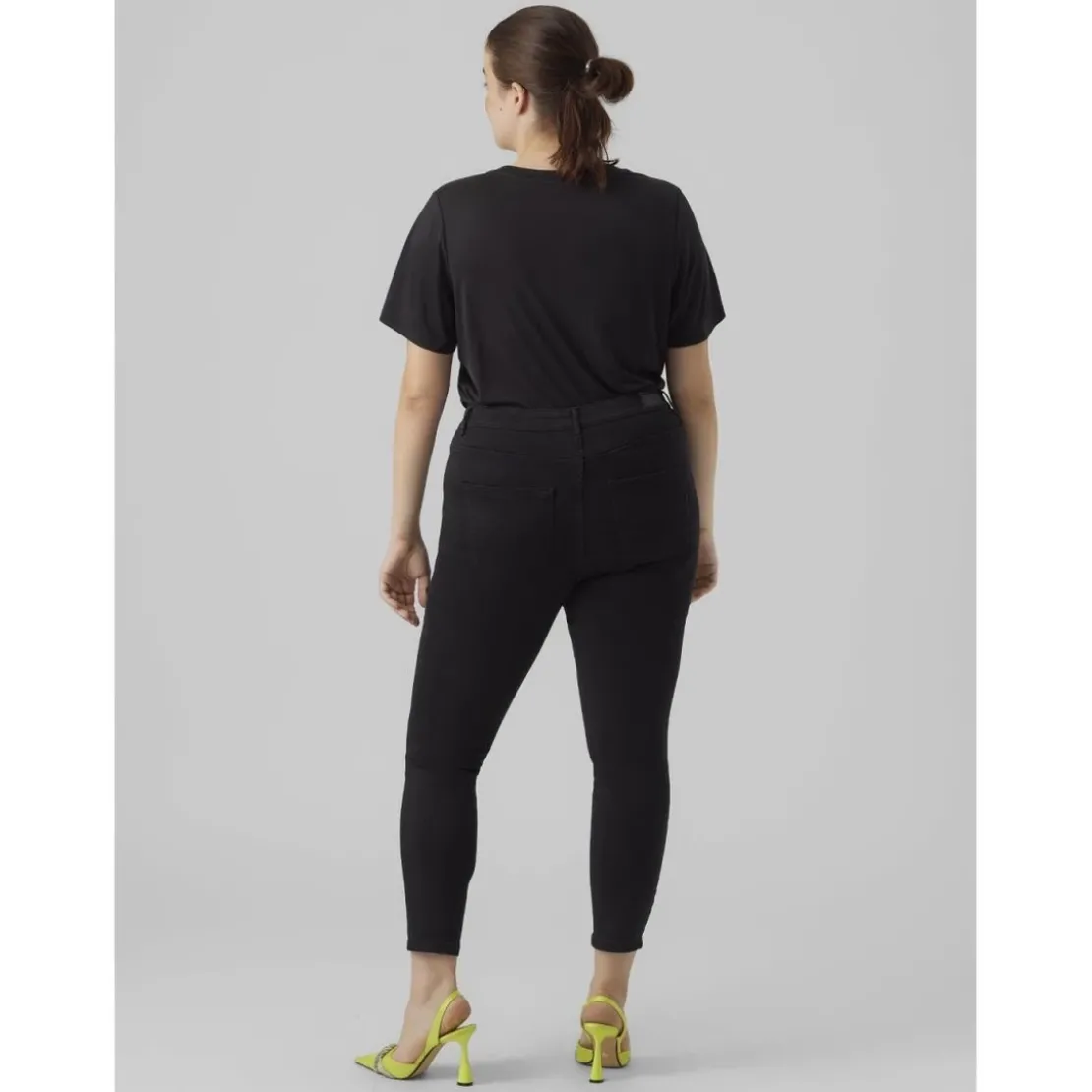 Vero ModaJean skinny taille haute noir en coton Elle