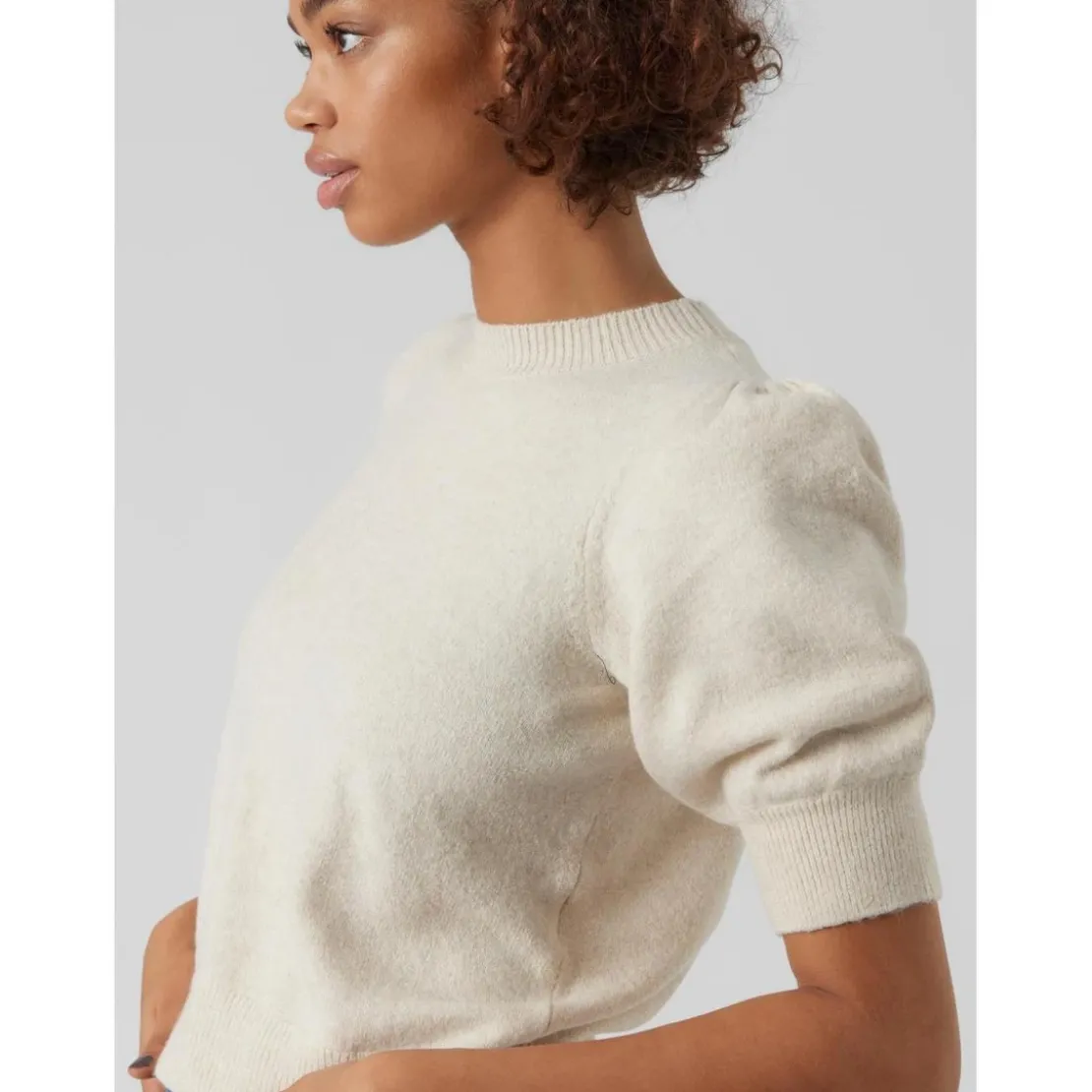 Vero ModaPull en maille Col rond Manches 2/4 beige gris