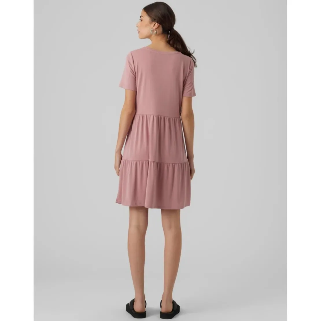 Vero ModaRobe courte Relaxed Fit Col rond Manches 3/4 Au-dessus du genou rose violet en coton modal