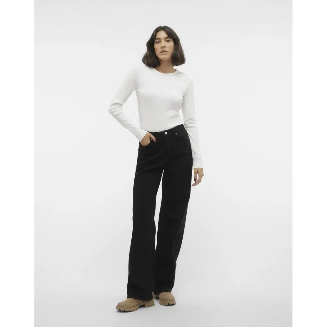 Vero ModaTee shirt manches longues et col rond en coton blanc Ruth