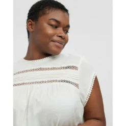 Vero ModaTee-shirt regular fit col carré blanc
