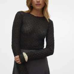 Vero ModaTop manches longues en polyester recyclé Shelby noir Ula