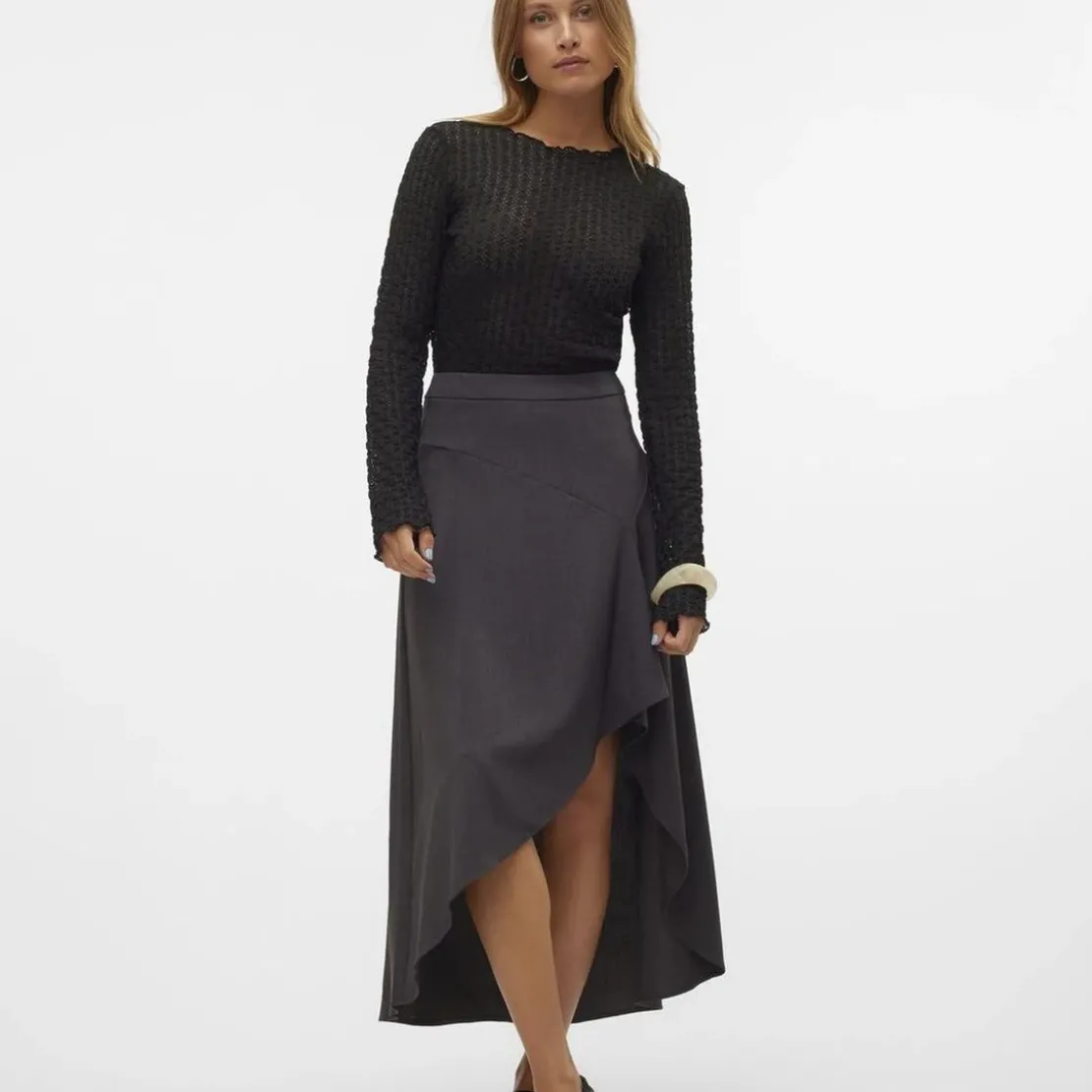 Vero ModaTop manches longues en polyester recyclé Shelby noir Ula