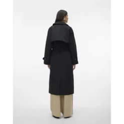 Vero ModaTrench coat fermeture à double boutonnage. fermeture par ceinture col à revers noir Quin