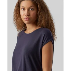 Vero ModaT-shirt Regular Fit Col rond Manches courtes Longueur regular bleu Lina