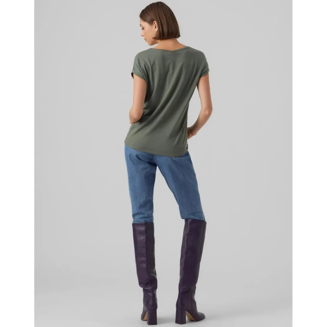 Vero ModaT-shirt Regular Fit Col rond Manches courtes Longueur regular vert en coton Fern