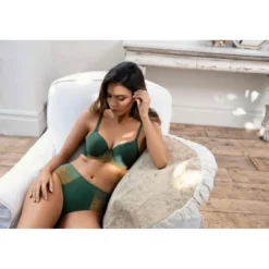 Wacoal lingerieSoutien-gorge coques moulées armatures à Dentelle Florale Dorée - Vert - Wacoal Lingerie - Florilège